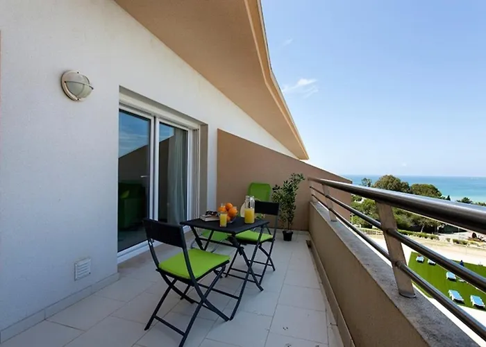 - - Sleeps 4 - Pool - Seaside