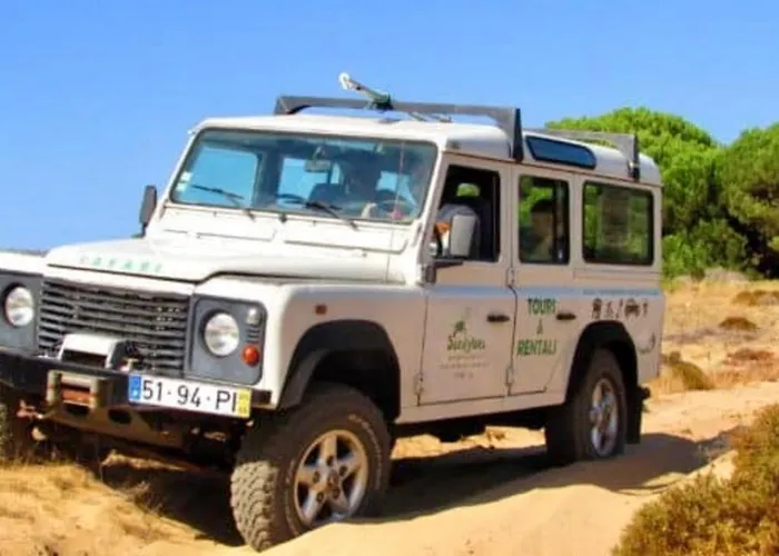 - - Sleeps 4 - Pool - Seaside *