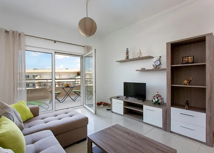 - - Sleeps 4 - Pool - Seaside